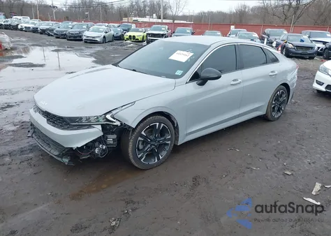 2022 Kia K5 Gt-Line z USA, uszkodzony, nr VIN 5XXG64J22NG143753